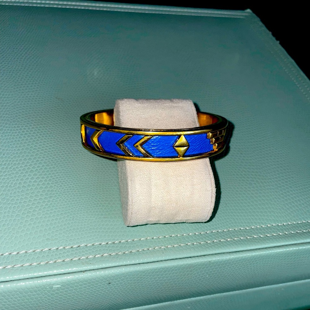 House of Harlow 1960 Aztec Bangle